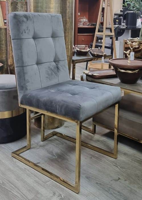 כסא 640*450*900 ס"מ DC-101 מתכת עם ריפוד קטיפה